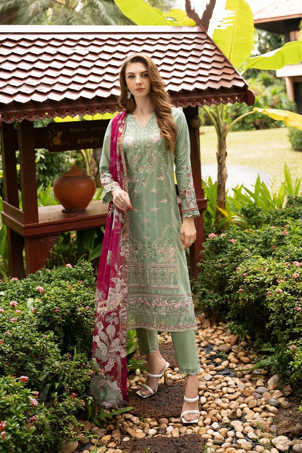 Ramsha Riwayat Luxury Lawn Volume 11 Y-1104 – Best Deal – Trending Products You’ll Love