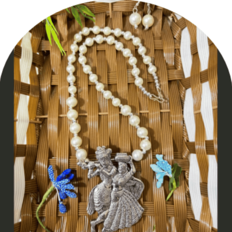 Design-54-B – Trendy White Pearl Necklace for Women | Fashion Jewellery Style